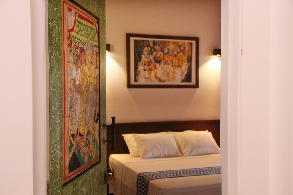 Blue Elephant Boutique Hotel Negombo Bagian luar foto