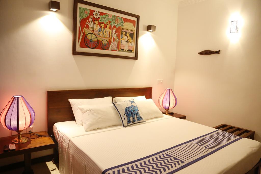 Blue Elephant Boutique Hotel Negombo Bagian luar foto