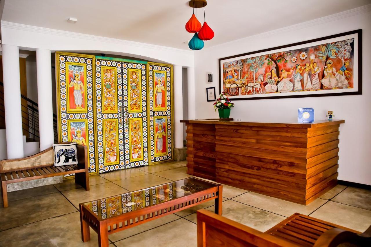 Blue Elephant Boutique Hotel Negombo Bagian luar foto