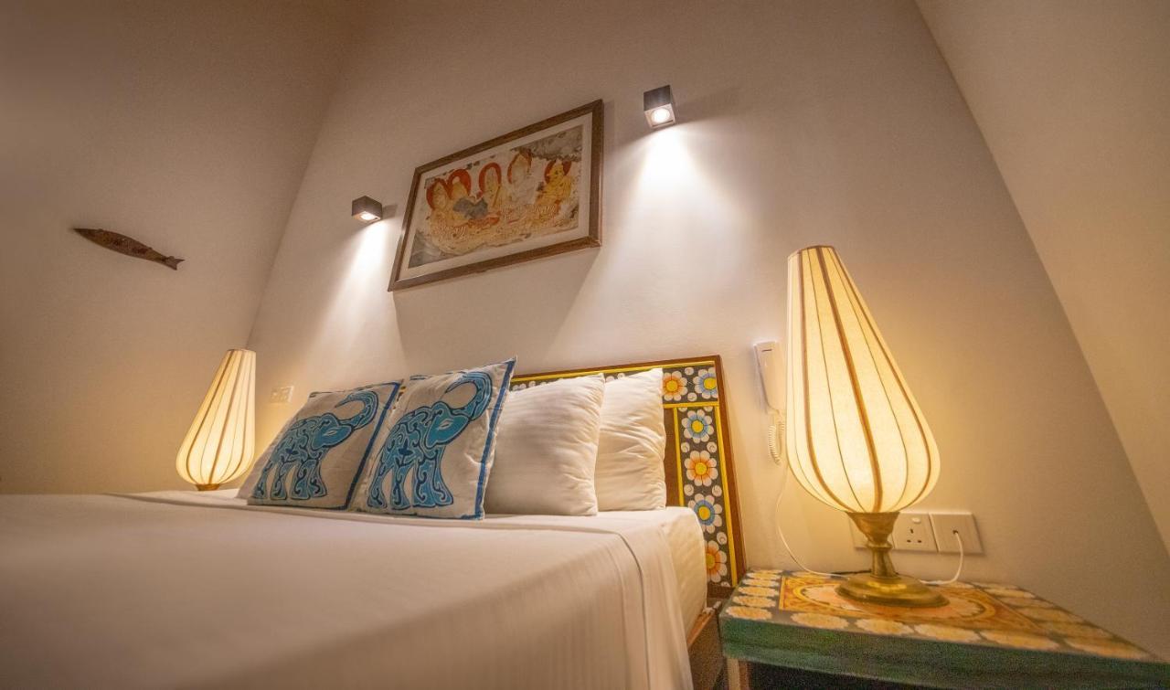 Blue Elephant Boutique Hotel Negombo Bagian luar foto