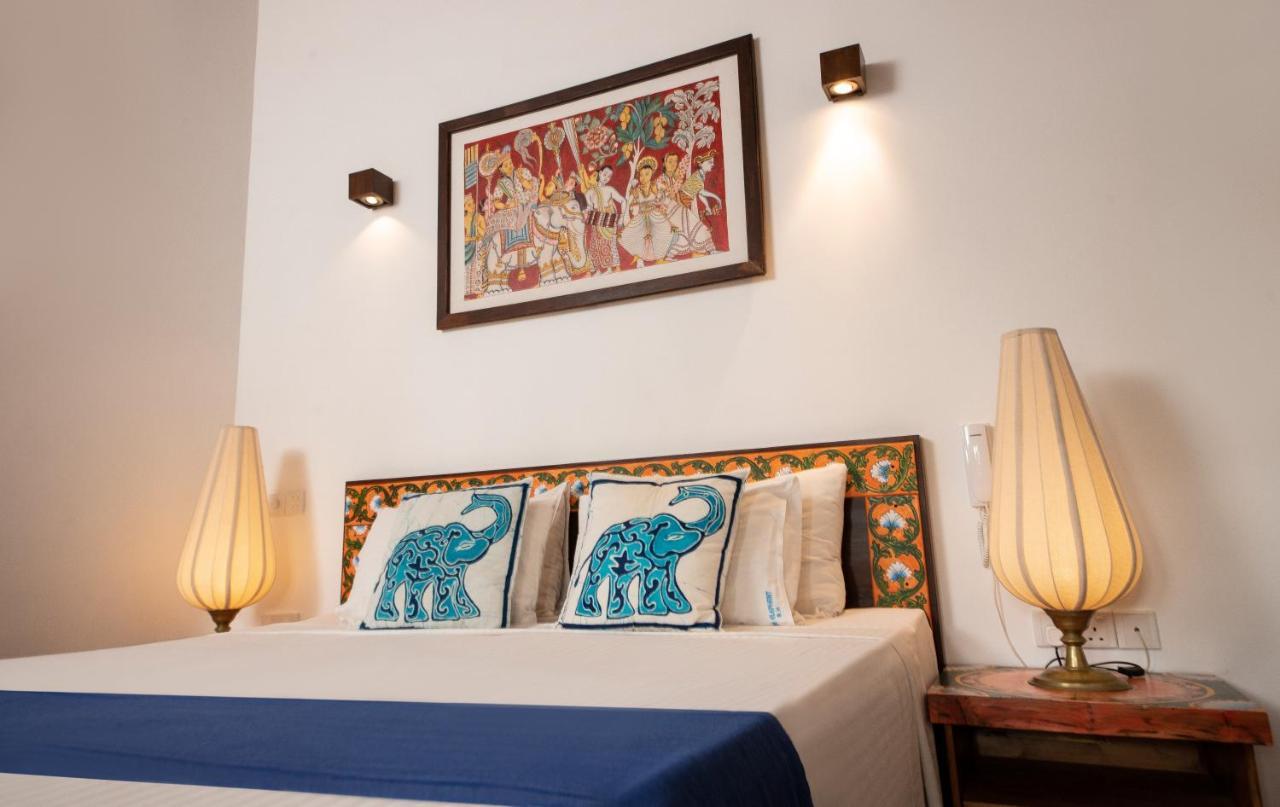 Blue Elephant Boutique Hotel Negombo Bagian luar foto