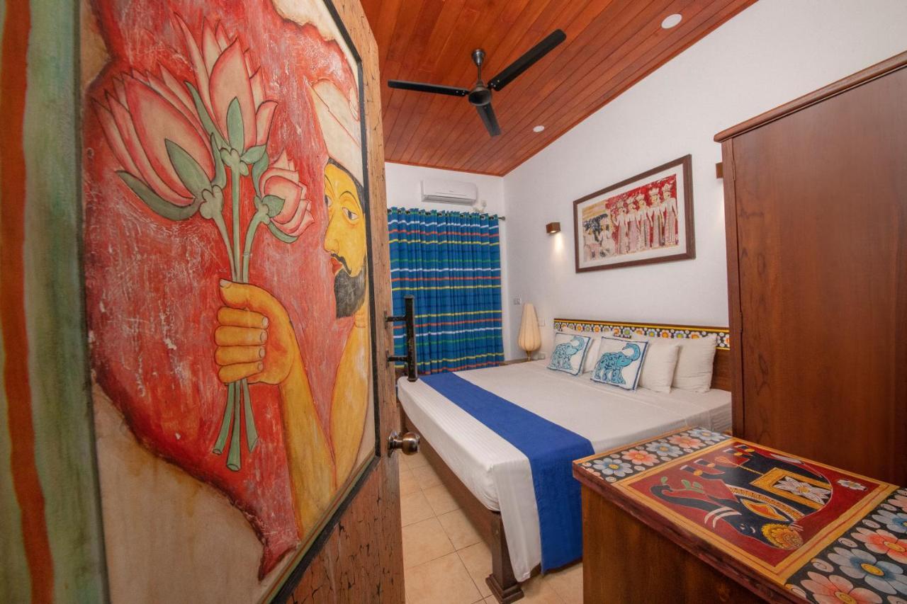 Blue Elephant Boutique Hotel Negombo Bagian luar foto